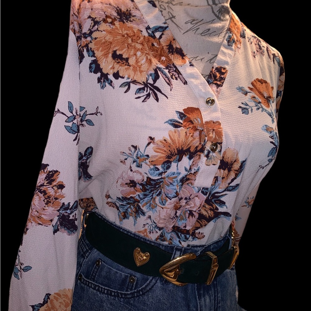 Rue21 Floral Cream Blouse with Elastic Tie Waist with Orange and Pink Flowers